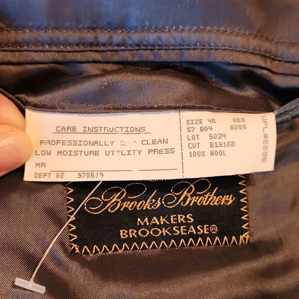 Brooks Brothers 100% Wool Sports Coat Blazer, XL- 45R, Dark Grey Pinstripe